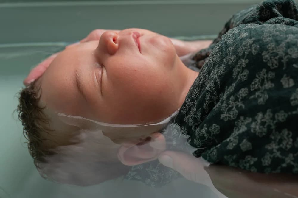 Faustine, accompagnante périnatale à domicile à Versailles